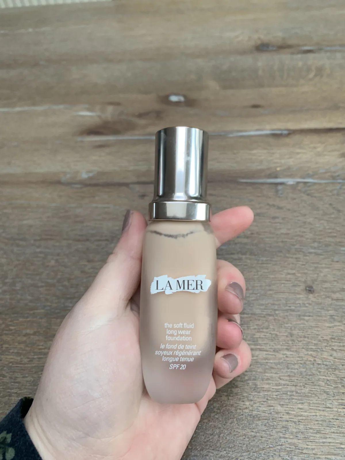 La Mer The Soft Fluid Long Wear Foundation SPF20 - review image