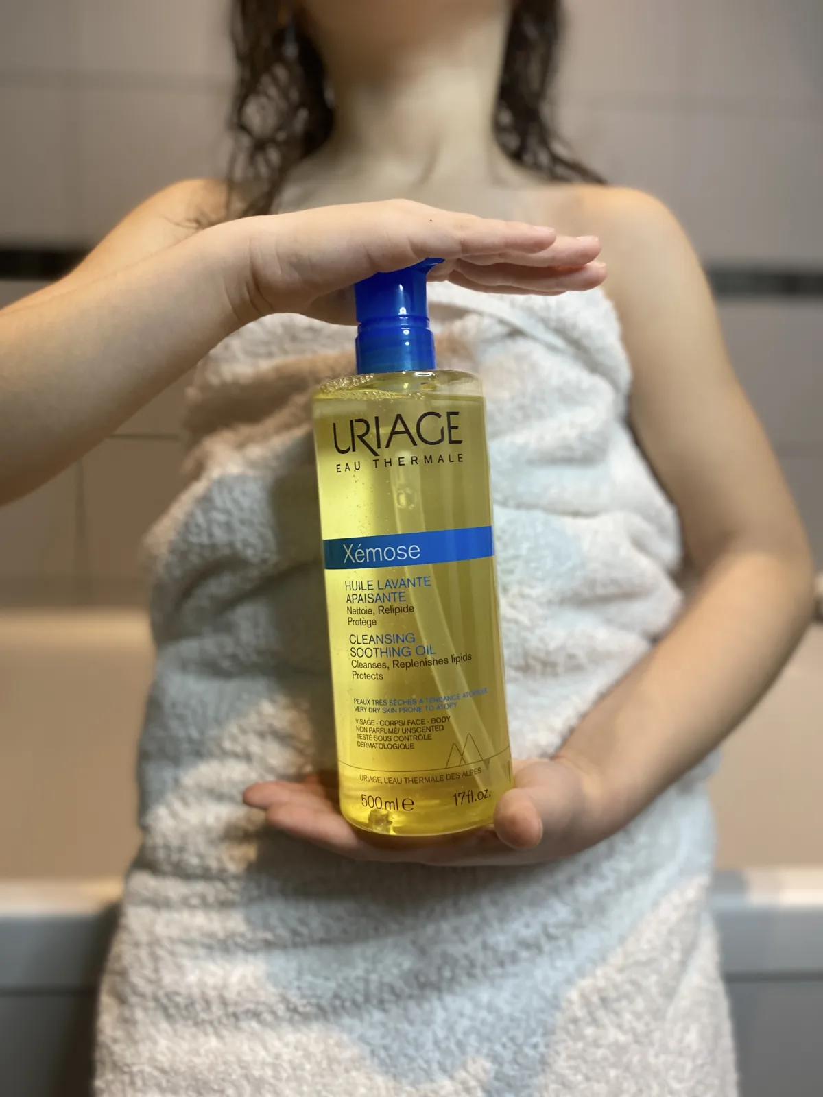 Uriage Xemose Cleansing Soothing Oil - review image