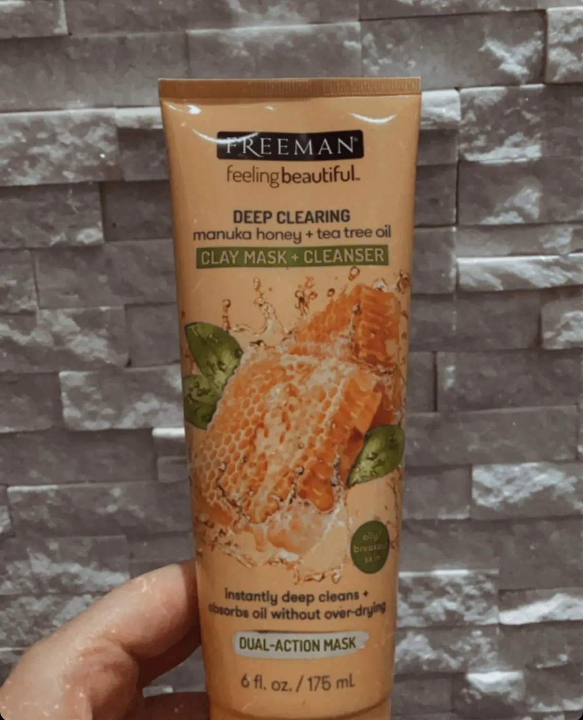 Clay Mask Cleanser Manuka Honey and Tea Tree Oil - review image