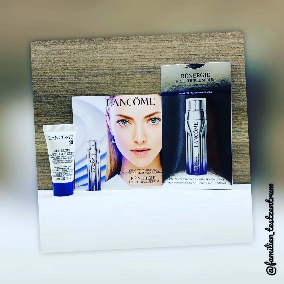 Lancôme Anti Aging Serum Met Hyaluronzuur C Niacinamide Vitamine B3 En Ferulic Acid Lancôme - Rénergie H.c.f. Triple Serum Anti-aging Serum Met Hyaluronzuur, C+ Niacinamide (vitamine B3) En Ferulic Acid - review image