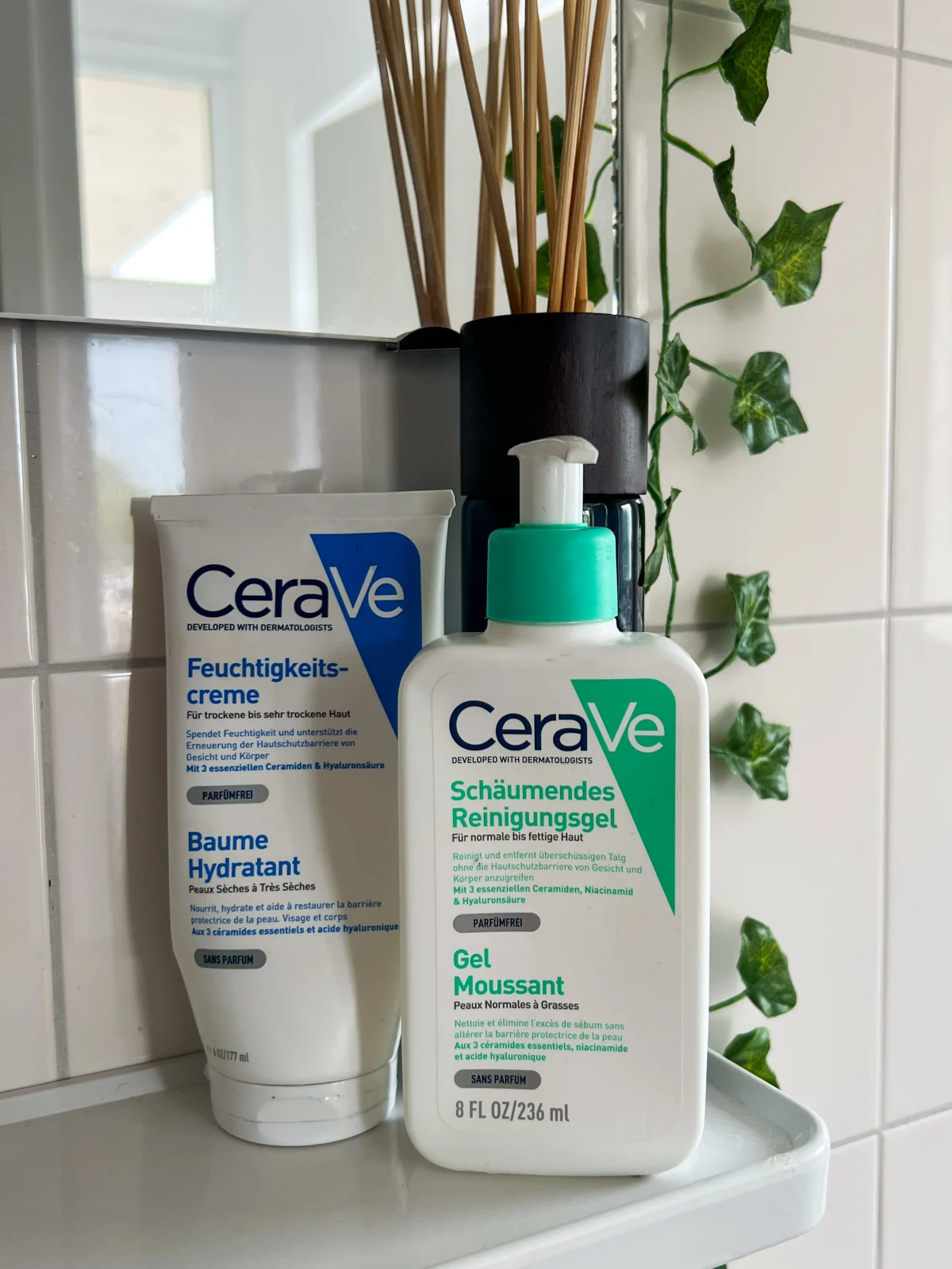 DUO SET - CeraVe Foaming Facial Cleanser 236 ml - gezichtsreiniger - CeraVeMoisturizers 50ml - Professional Face Care Vitamin C - review image