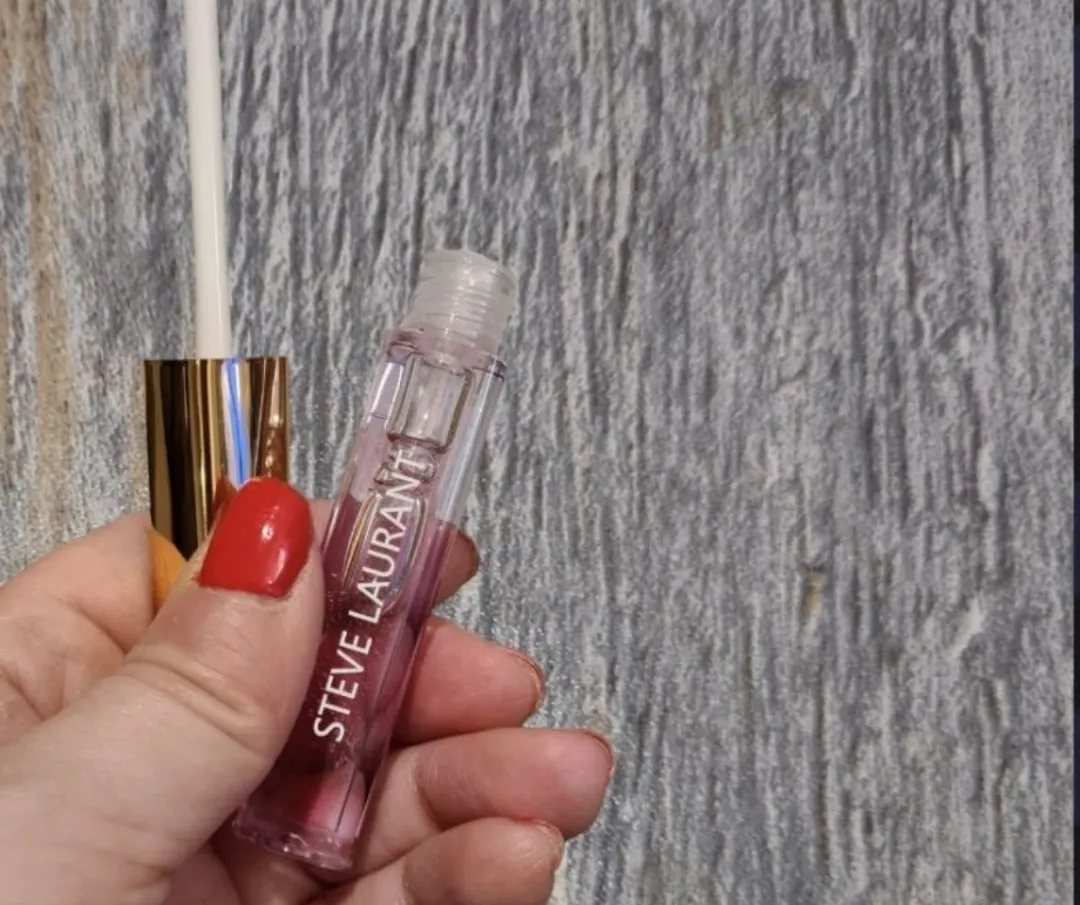 Orchid Lip Oil - review image