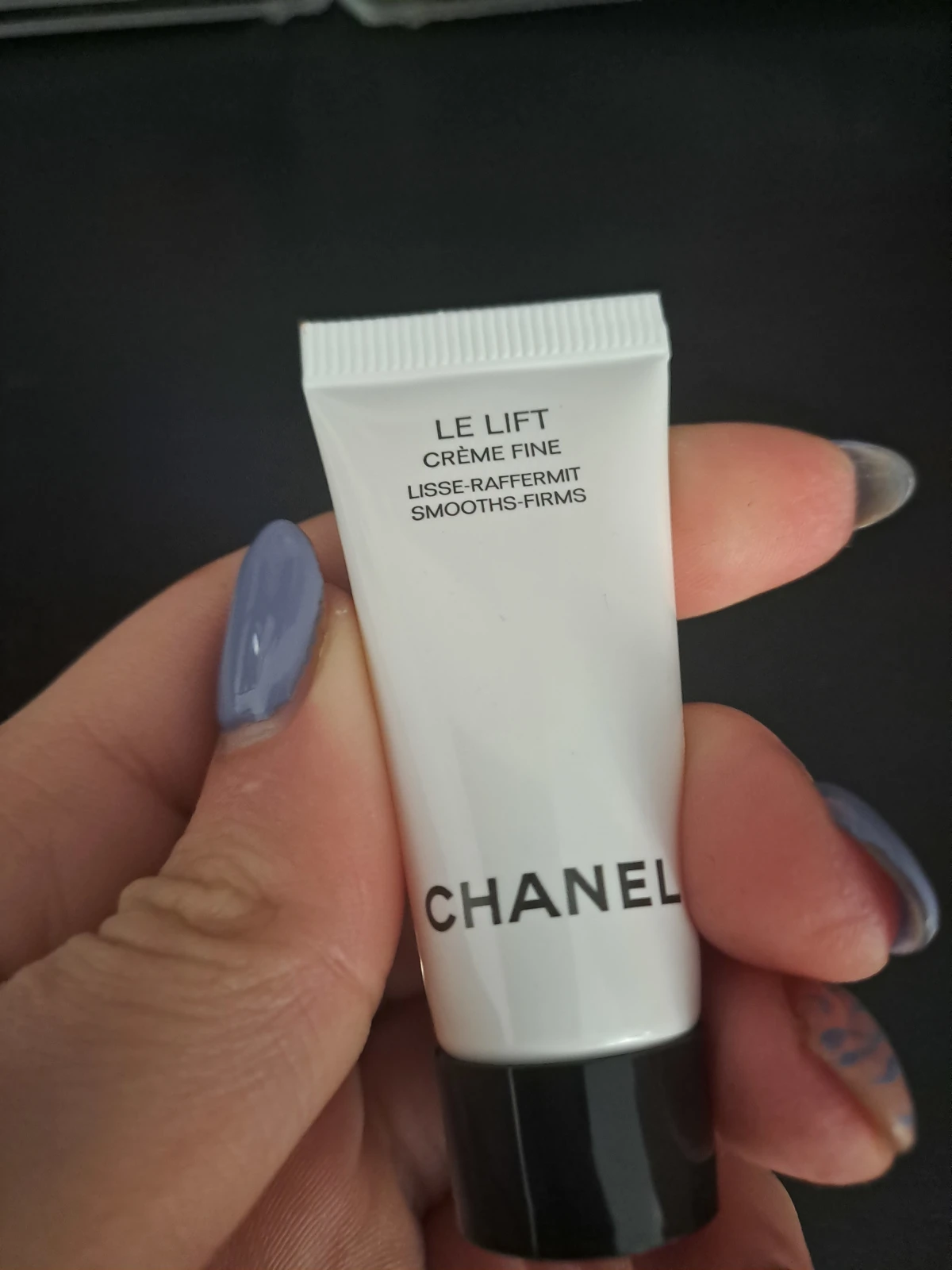 Chanel Le Lift CHANEL - Le Lift Stevigheid - Anti-rimpel Crème Riche  - 50 G - review image