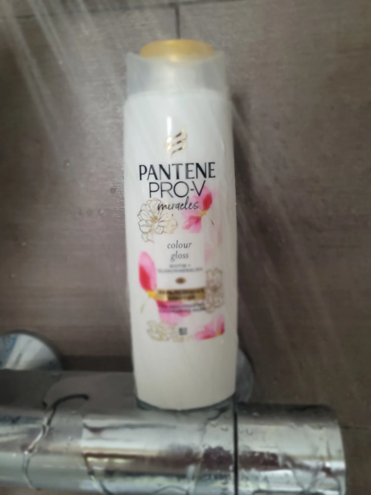 PANTENE PRO-V Shampoo miracles colour gloss, 250 ml - before review image