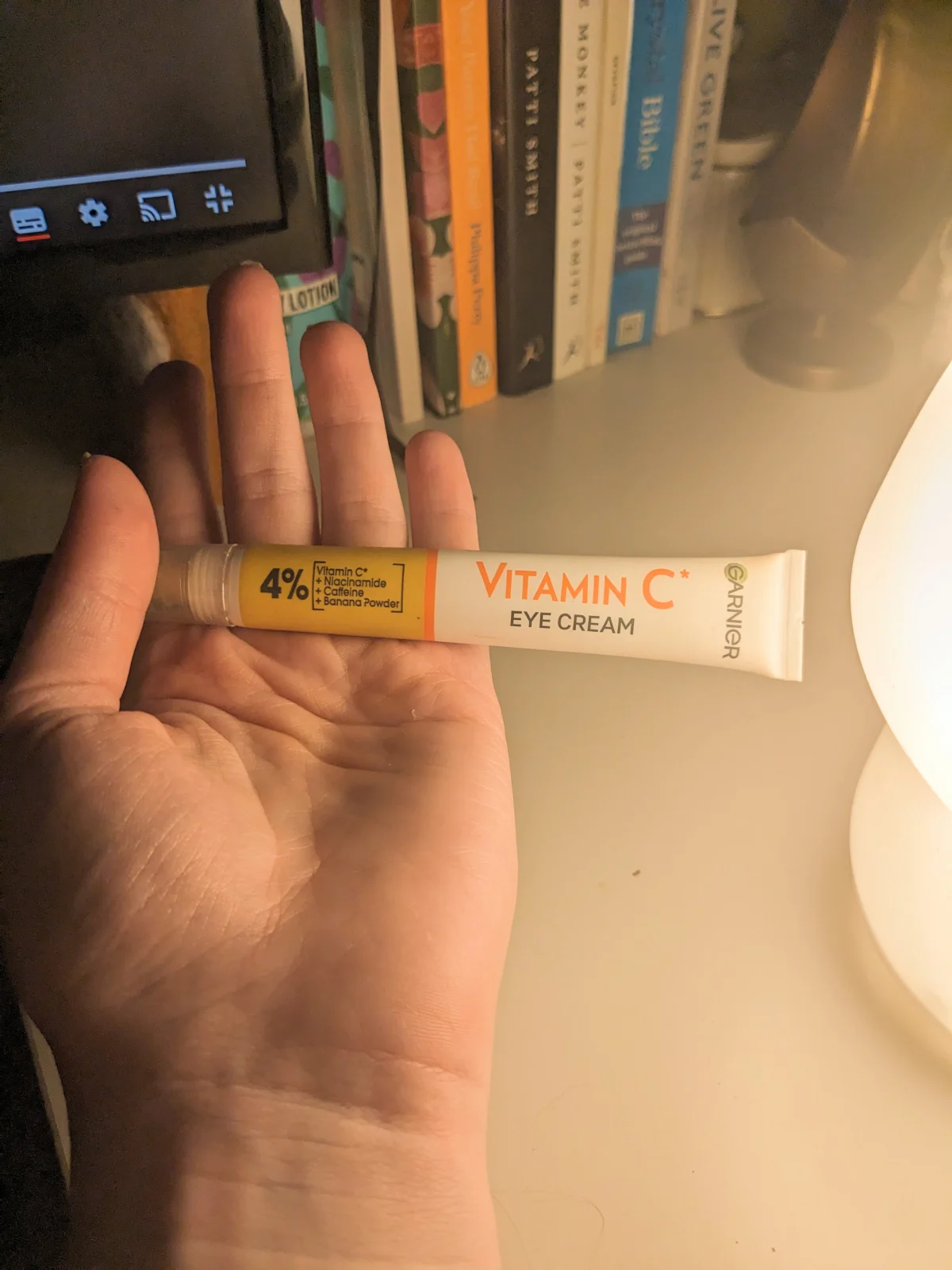 Vitamin C Anti-Dark Spots & Brightening Serum - review image