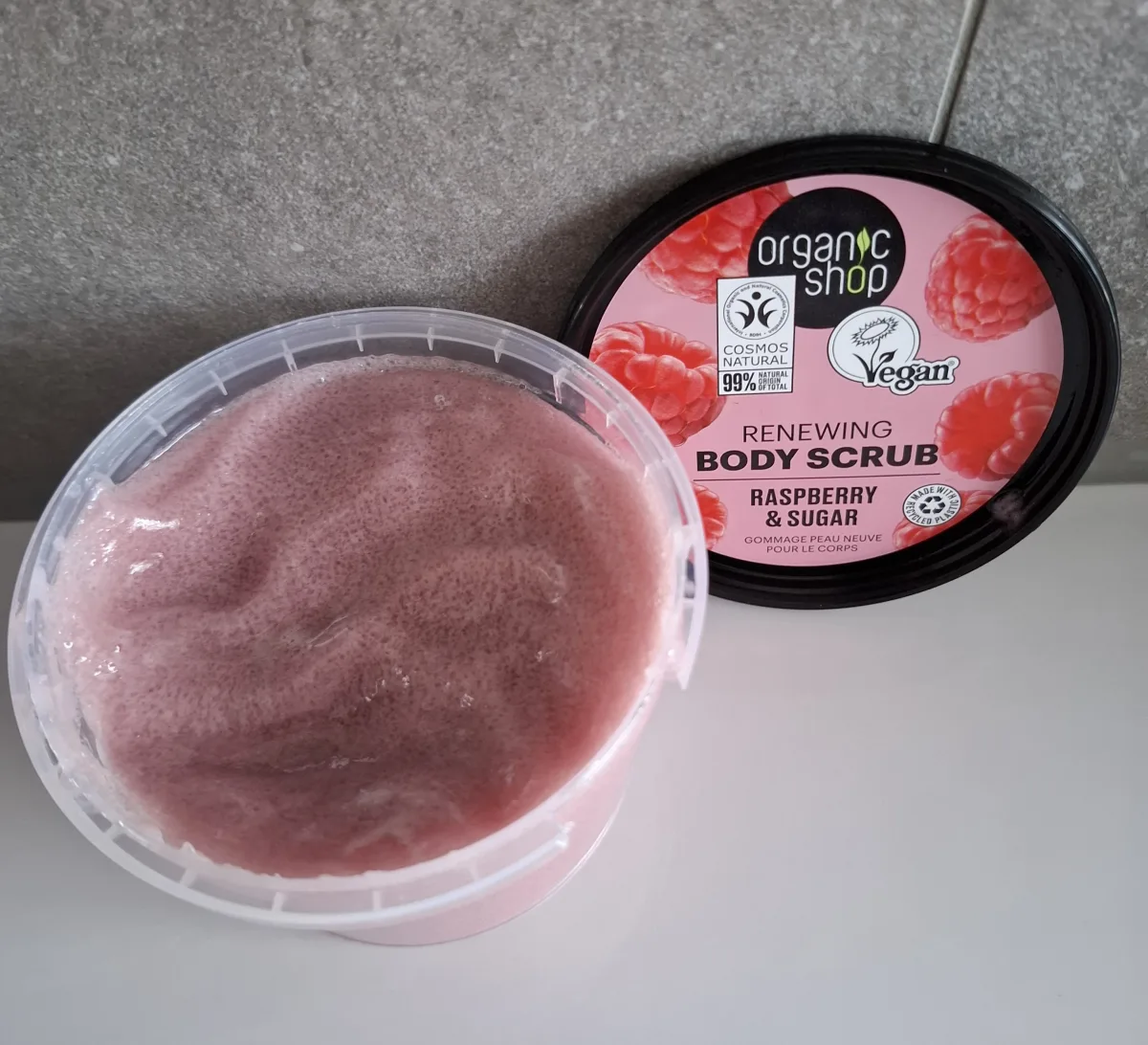 Renewing Body Scrub Raspberry - review image