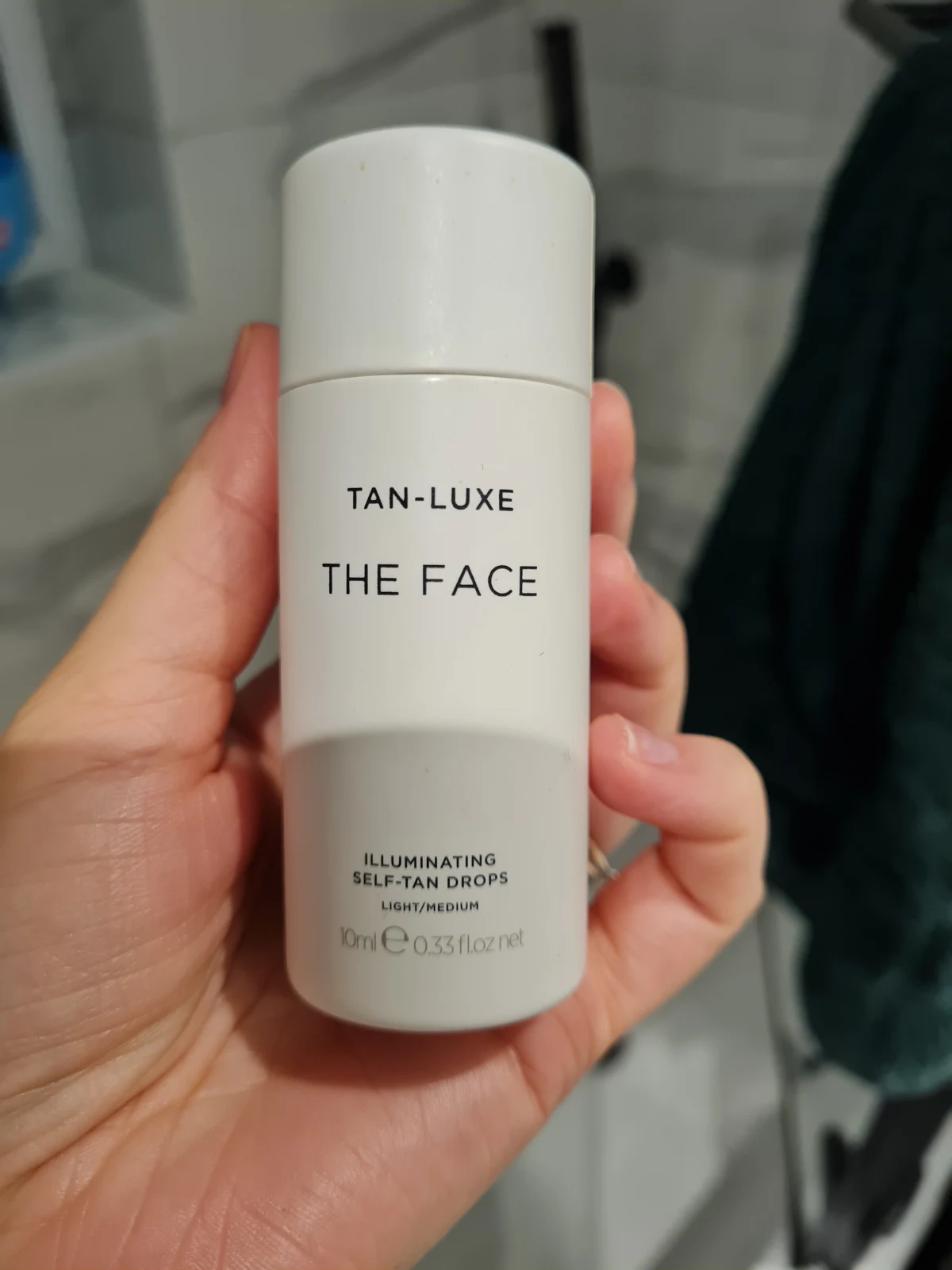 The Face Illuminating Self-Tan Drops - zelfbruiner - review image