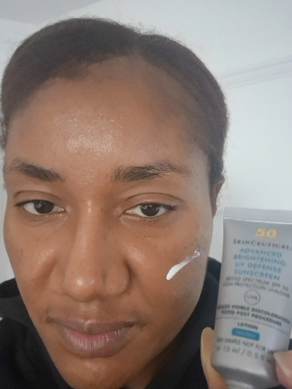 Brightening UV Defense SPF 30 - review image