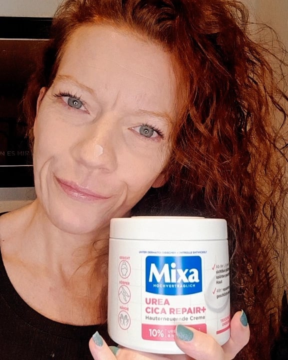 Mixa Verzorgingscrème Cica Repair 10 % Urea, 400 ml - review image