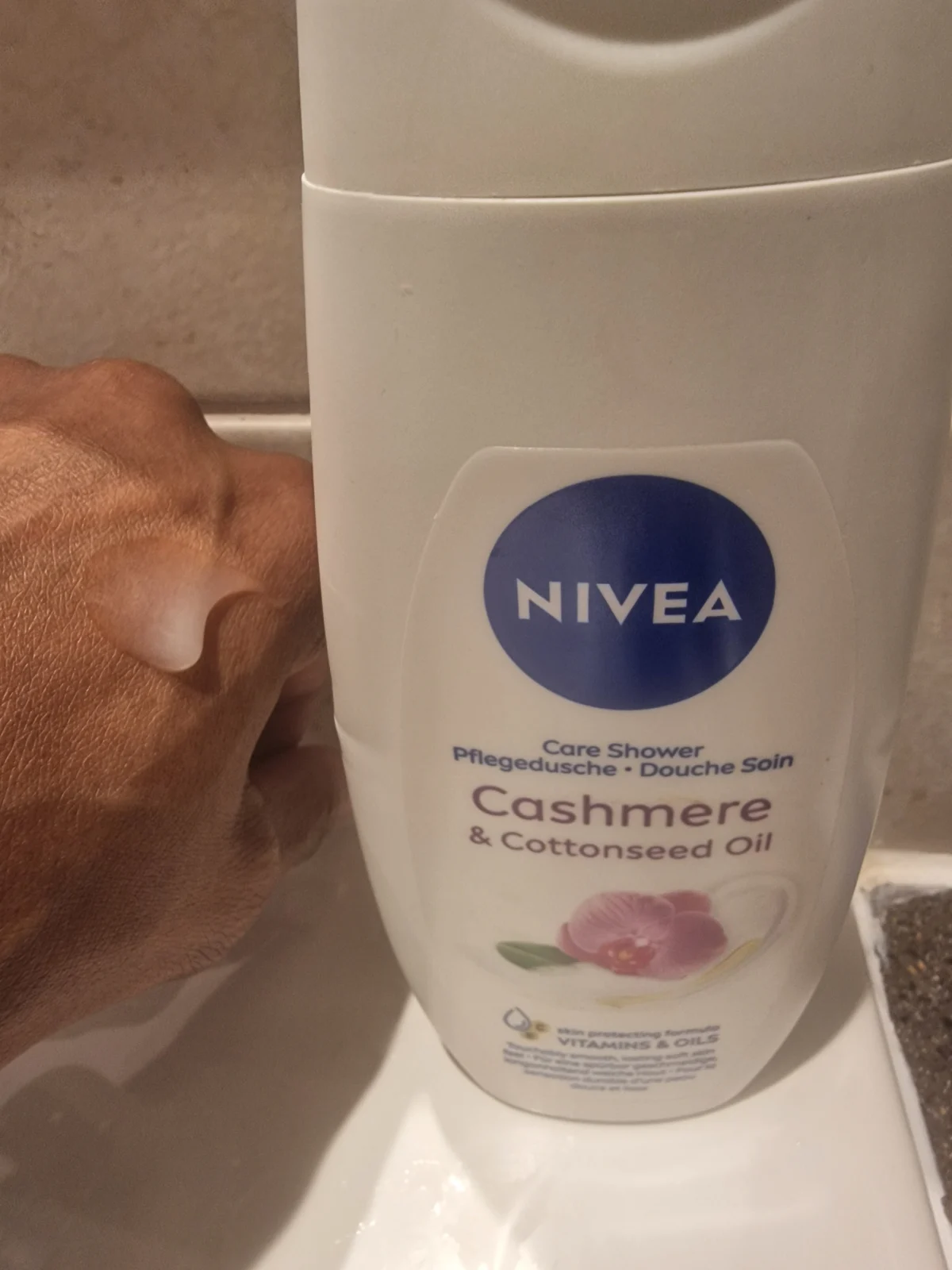 NIVEA Douchegel - Cashmere Moments - 2 x 250 ml - review image