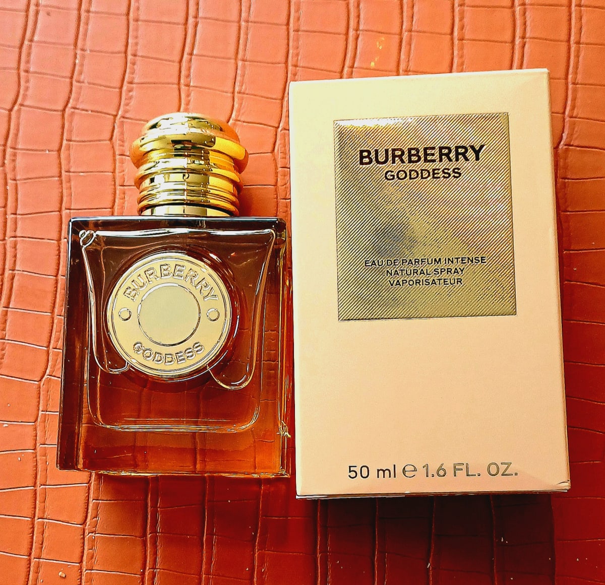 Burberry Goddess Edp Spray - review image