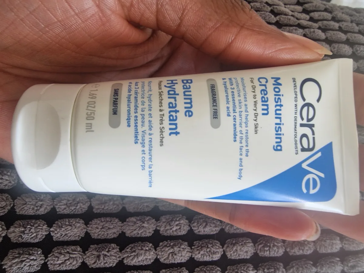 CeraVe Moisturising Cream 177ml- - review image