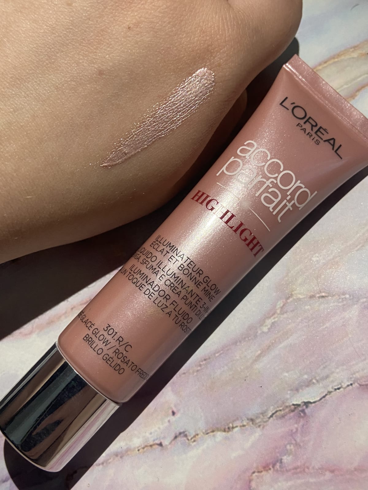 L'Oréal Accord Parfait Highlighter - 201.N Rose Glow - review image