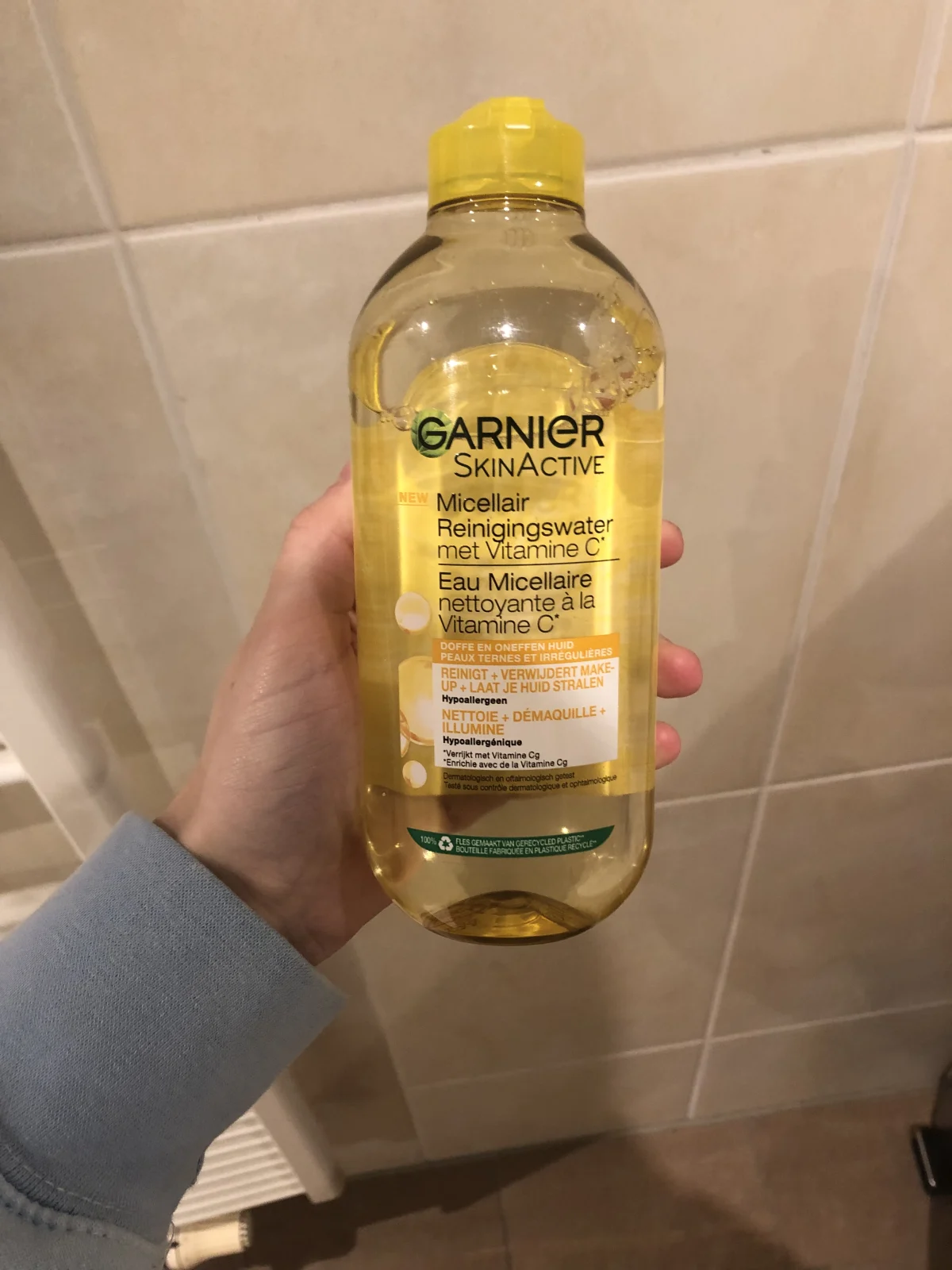 Garnier SkinActive Micellair Water Vitamine C* - Reinigingswater voor het Gezicht - 400ml - review image