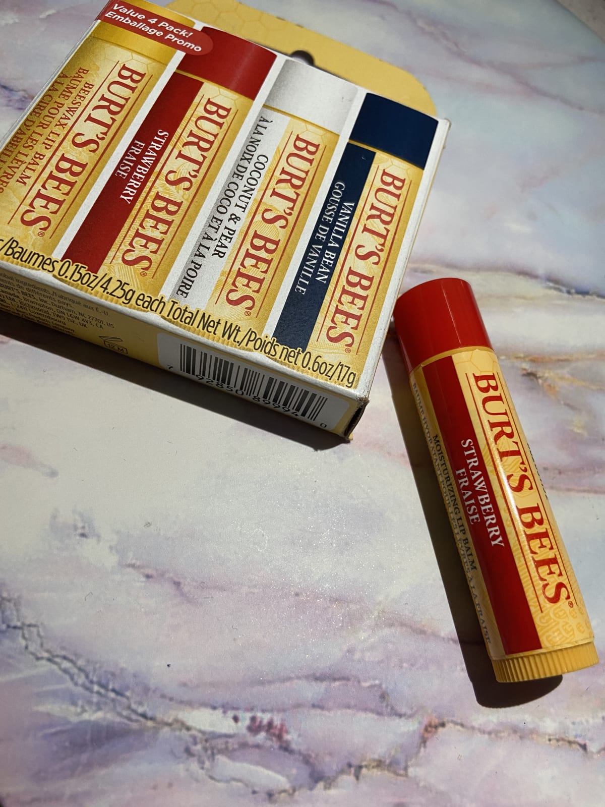 Burt's Bees Strawberry Fraise Lippenverzorging 4.25 g - review image