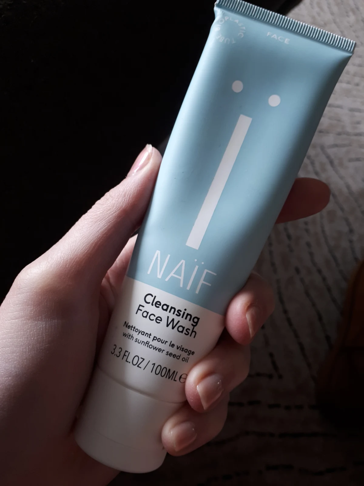 Cleansing Face Wash - review image