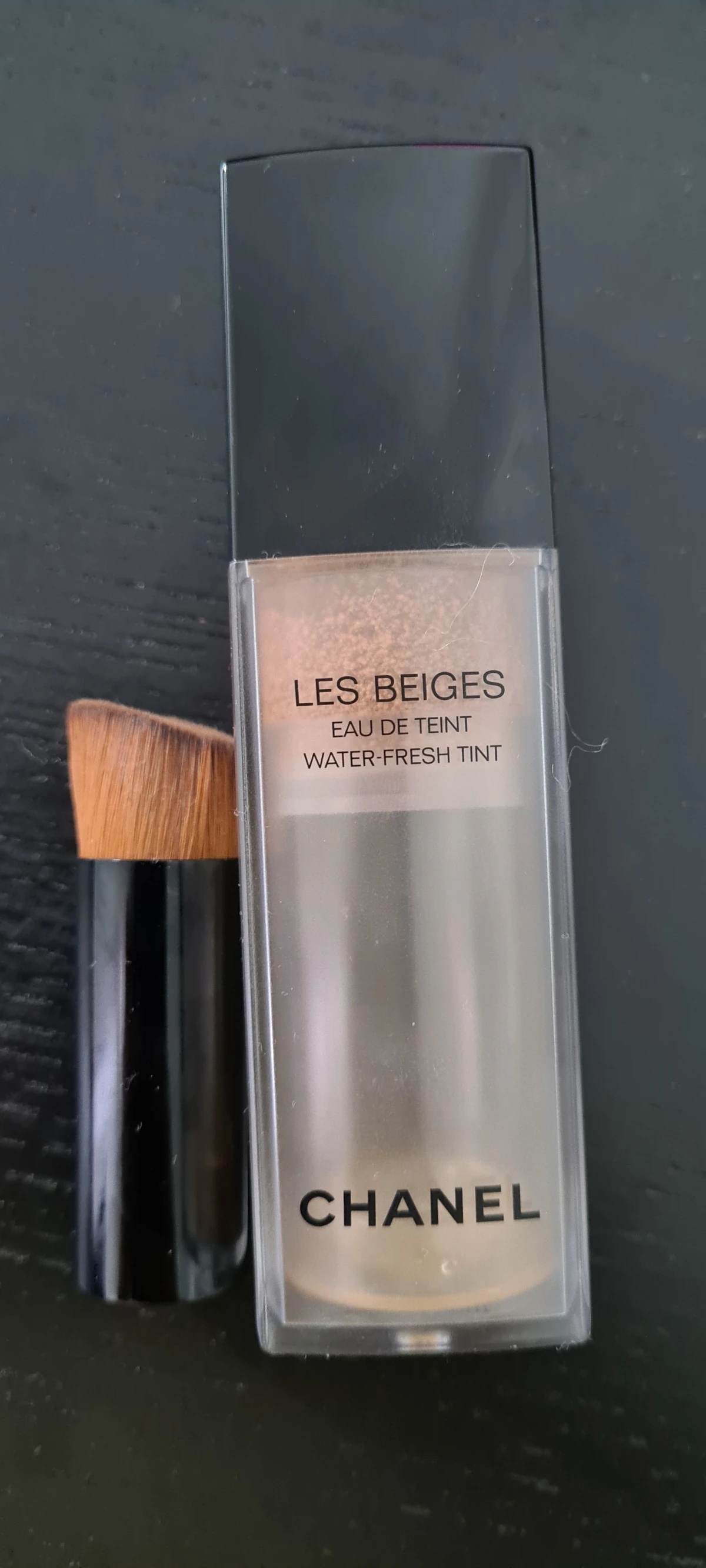 Chanel Les Beiges Eau de Teint - review image