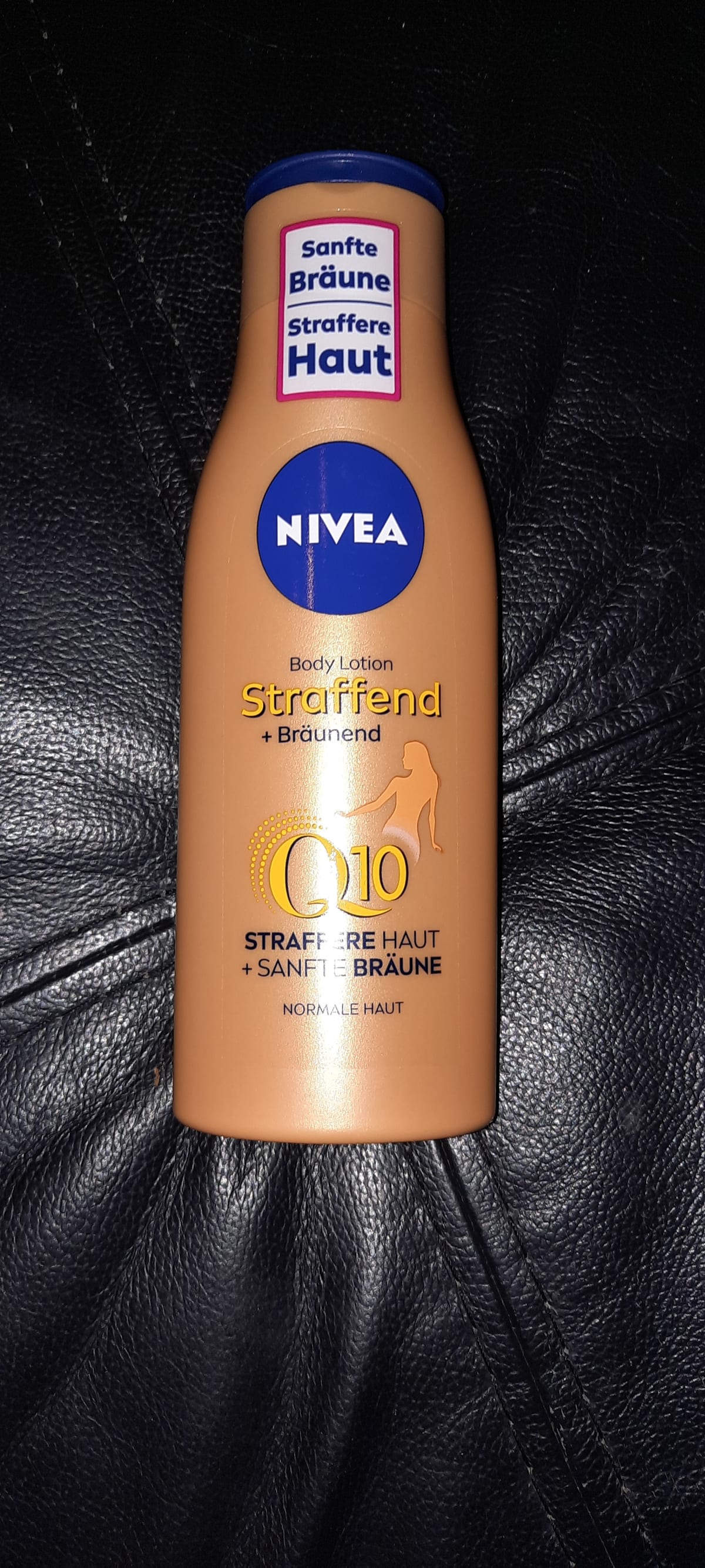 NIVEA Q10 Firming + Bronze Body Lotion - Stevigere Huid en Natuurlijk Gebruinde Look - Hydrateert Intensief - Bodylotion - 400 ml - review image