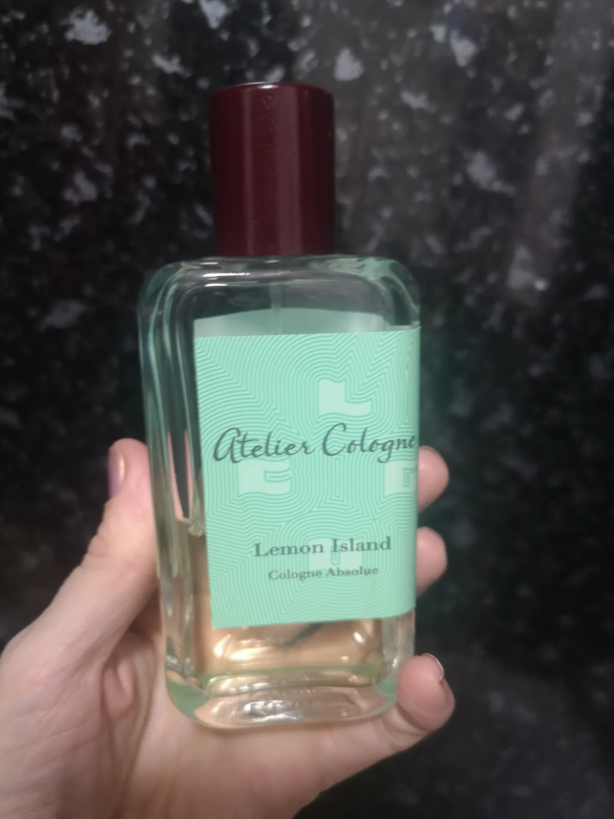 Atelier Cologne C&eacute;drat Enivrant Cologne Absolue - review image
