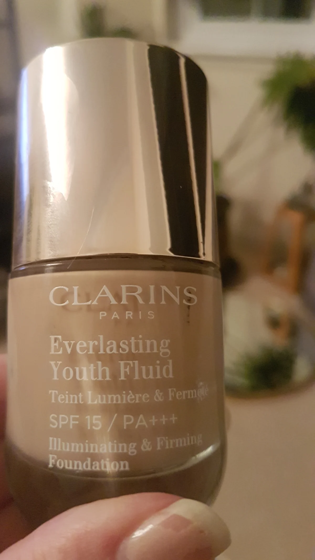 Everlasting Long-Wearing Foundation - review image