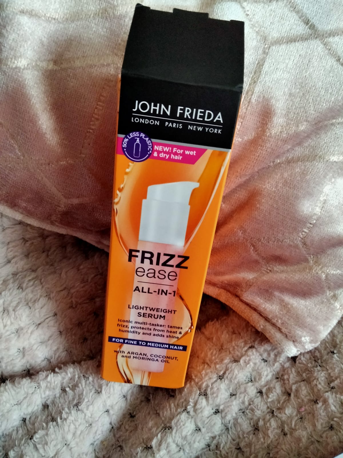 John Frieda Frizz Ease Perfect Finish Polishing Serum - review image