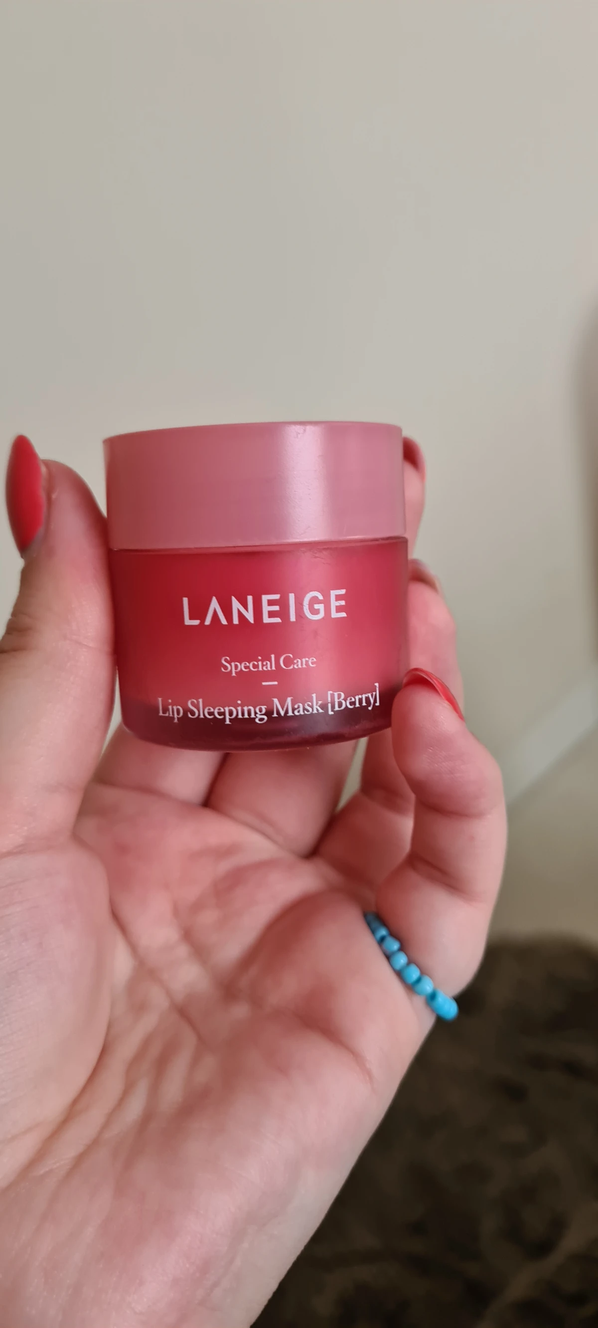 CAIRSKIN Skin Set: Laneige Lip Berry Mask + SKIN1004 Centella Madagascar Ampoule 100ml - K Beauty Bestsellers - Reduces Redness - Verminderd Roodheid - Huidherstellend - Centella Asiatica - Lip masker balsem - Gevoelige Huid Skin Serum Geschenkset - review image