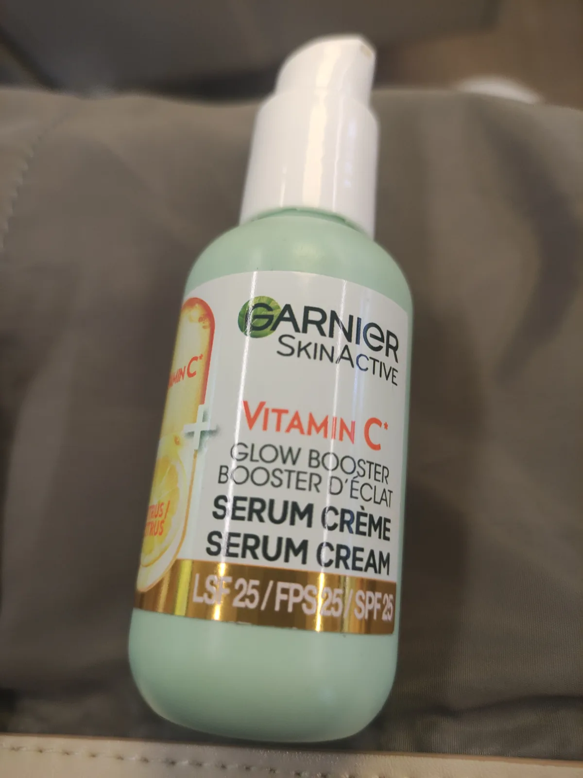 Garnier SkinActive - Vitamine C* Glow Booster Serum Cream - review image