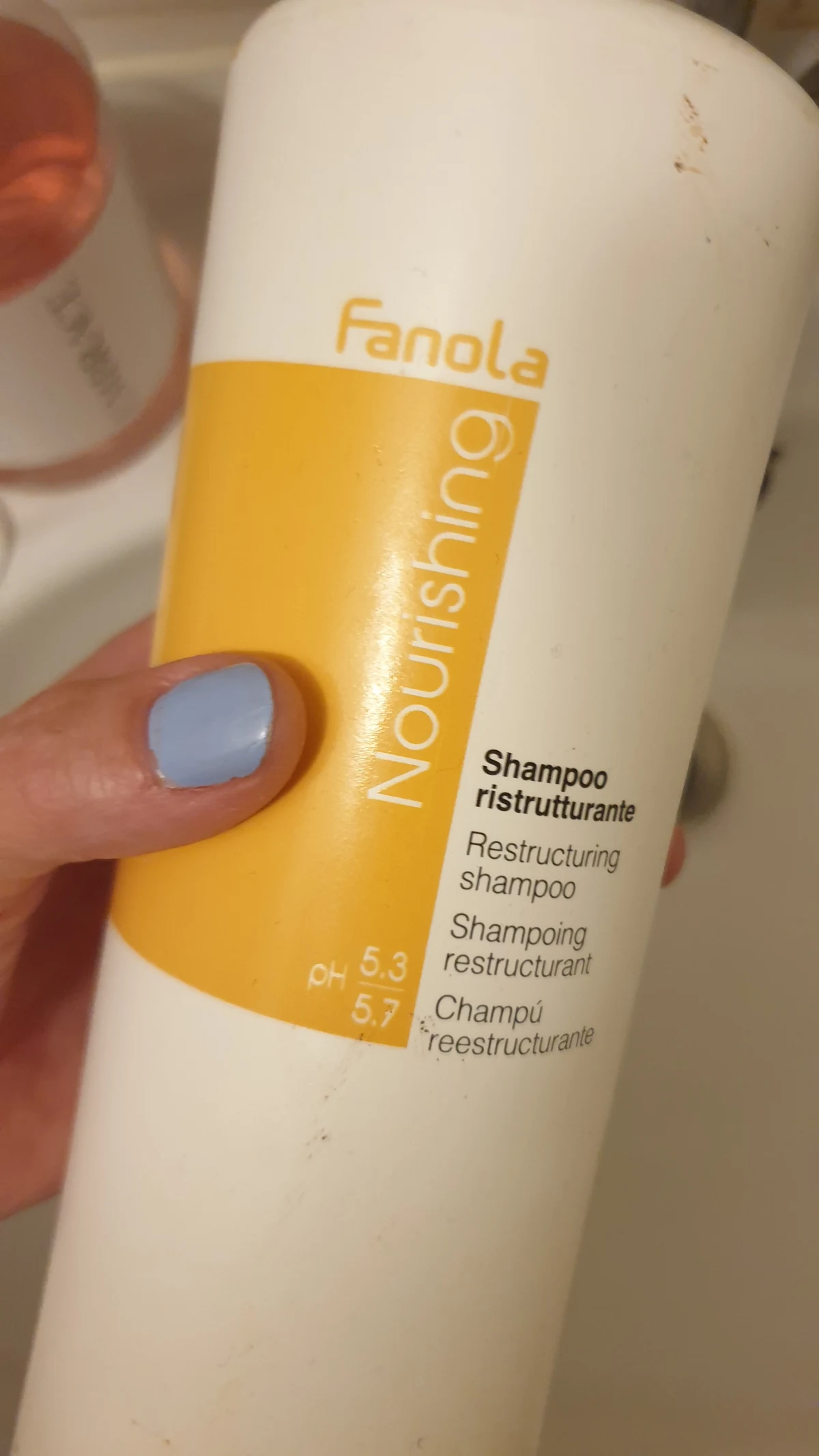 Nourishing Restructuring Shampoo - review image