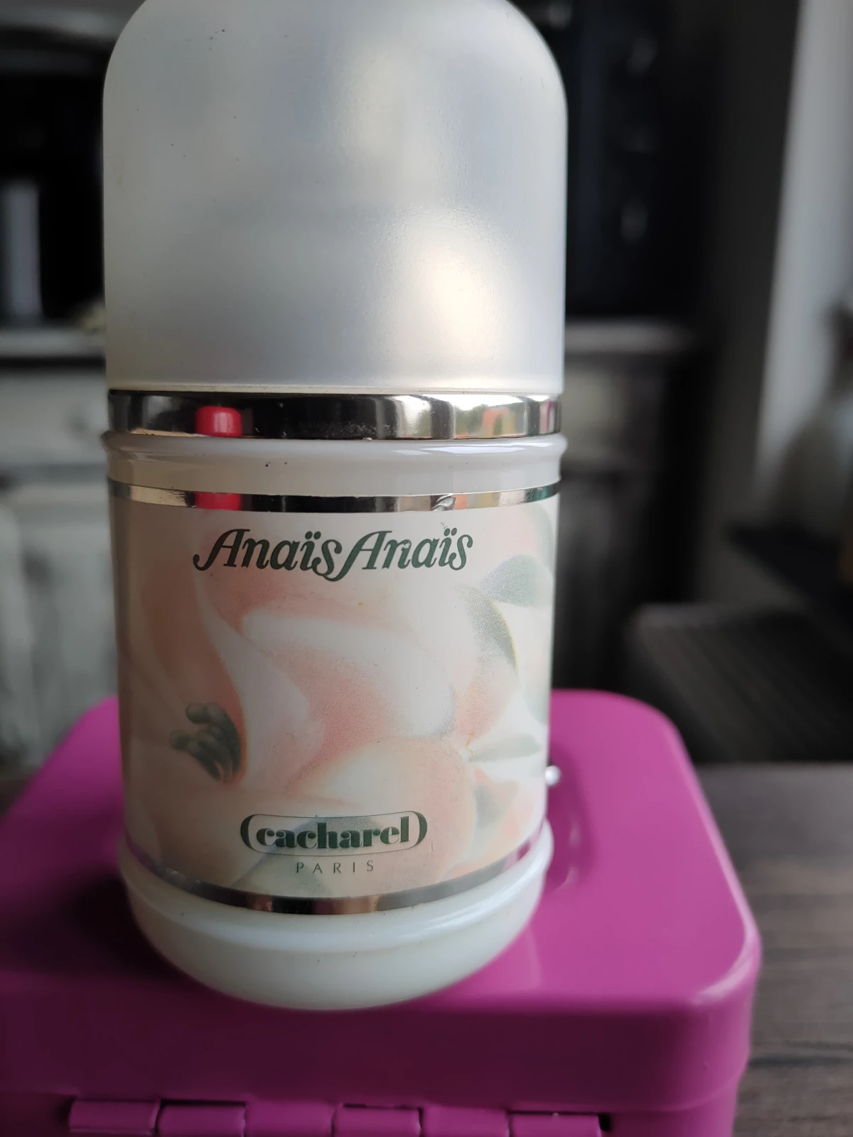 Cacharel Anais Anais Eau de Parfum Spray 30 ml - review image