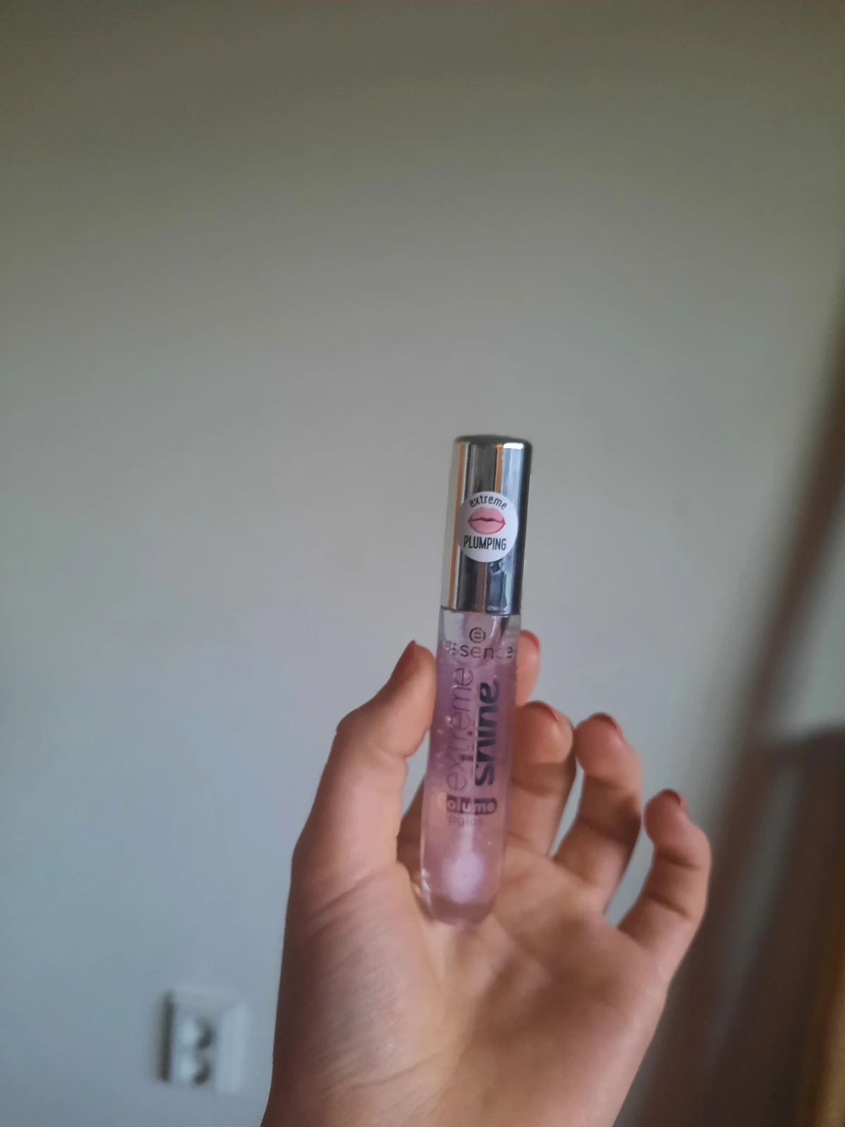 Essence extreme shine volume lipgloss 5 ml 01 Crystal Clear - review image