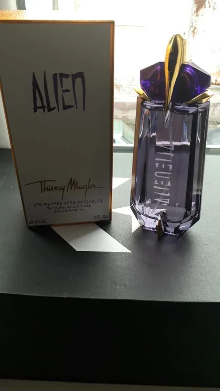 Th. Mugler Alien Mugler Alien Eau de Parfum  Navulbaar  - 30 ML - review image