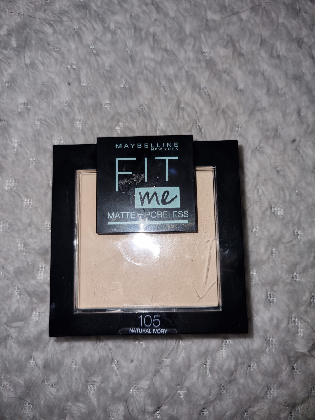 Maybelline Fit Me Matte & Poreless - 105 Natural - Gezichtspoeder - before review image