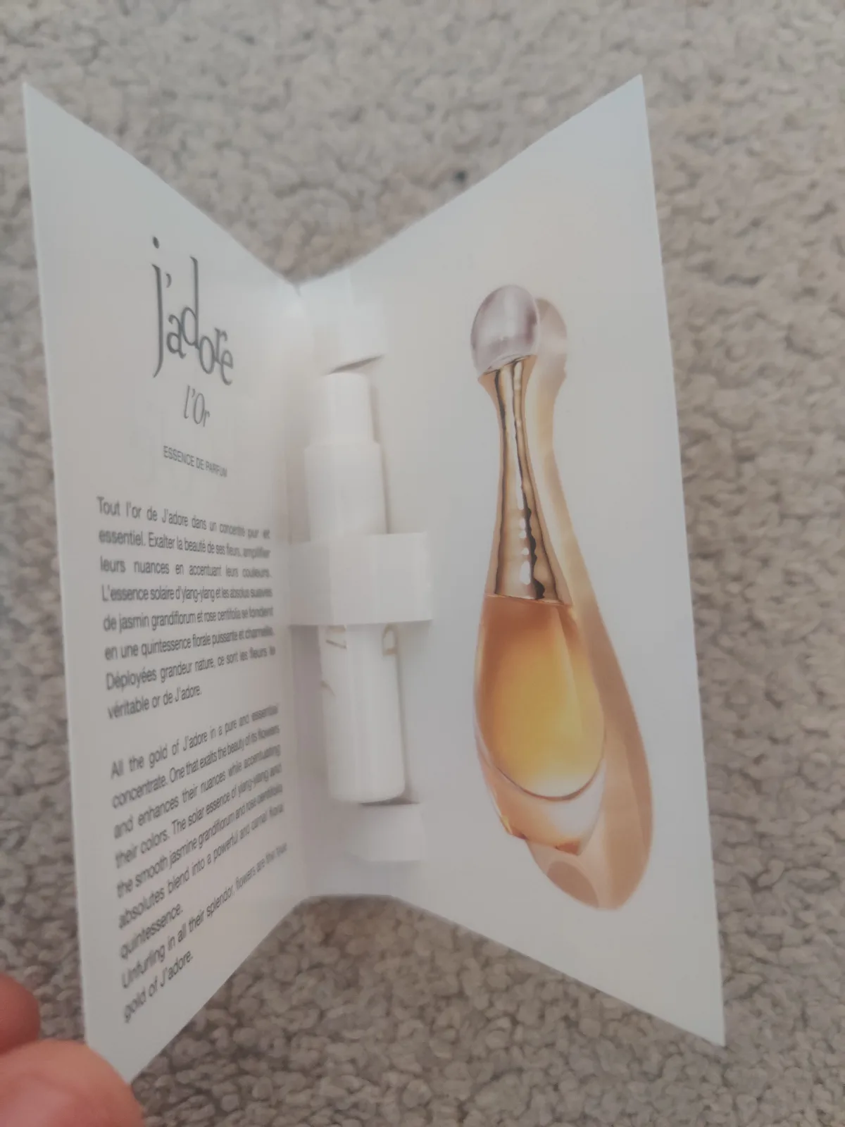 Dior Lor Dior - J'ADORE Eau De Parfum  - 40 ML - review image