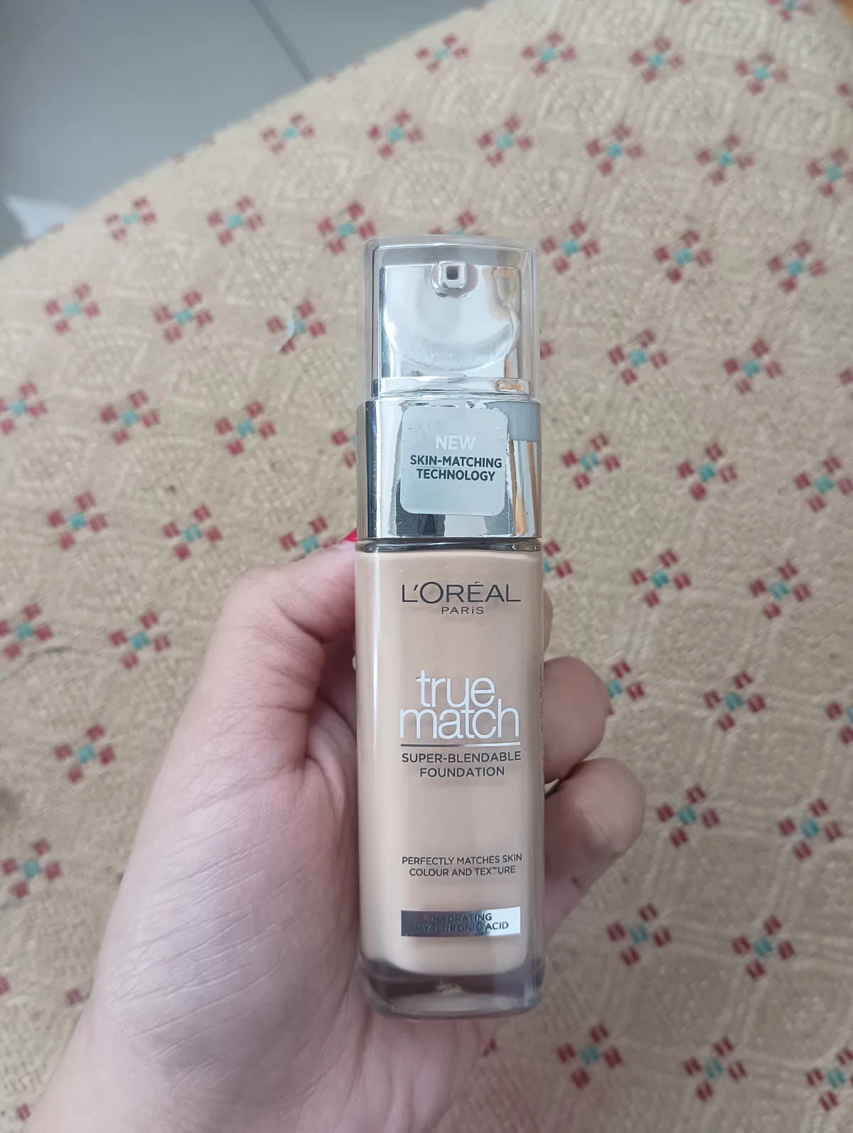 True Match Foundation Golden Ivory - review image