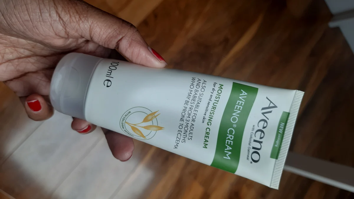 Aveeno Moisturising Cream Body Cream - 500 ml - review image