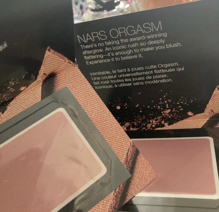 MINI BLUSH - review image