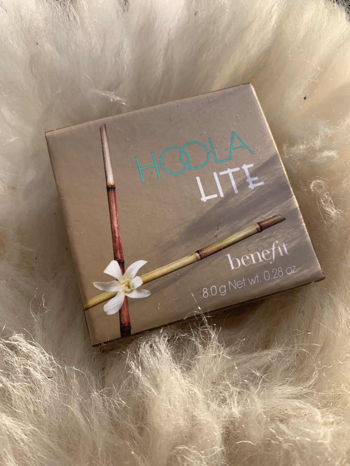 Benefit Cosmetics Hoola Lite Bronzing 8g - review image