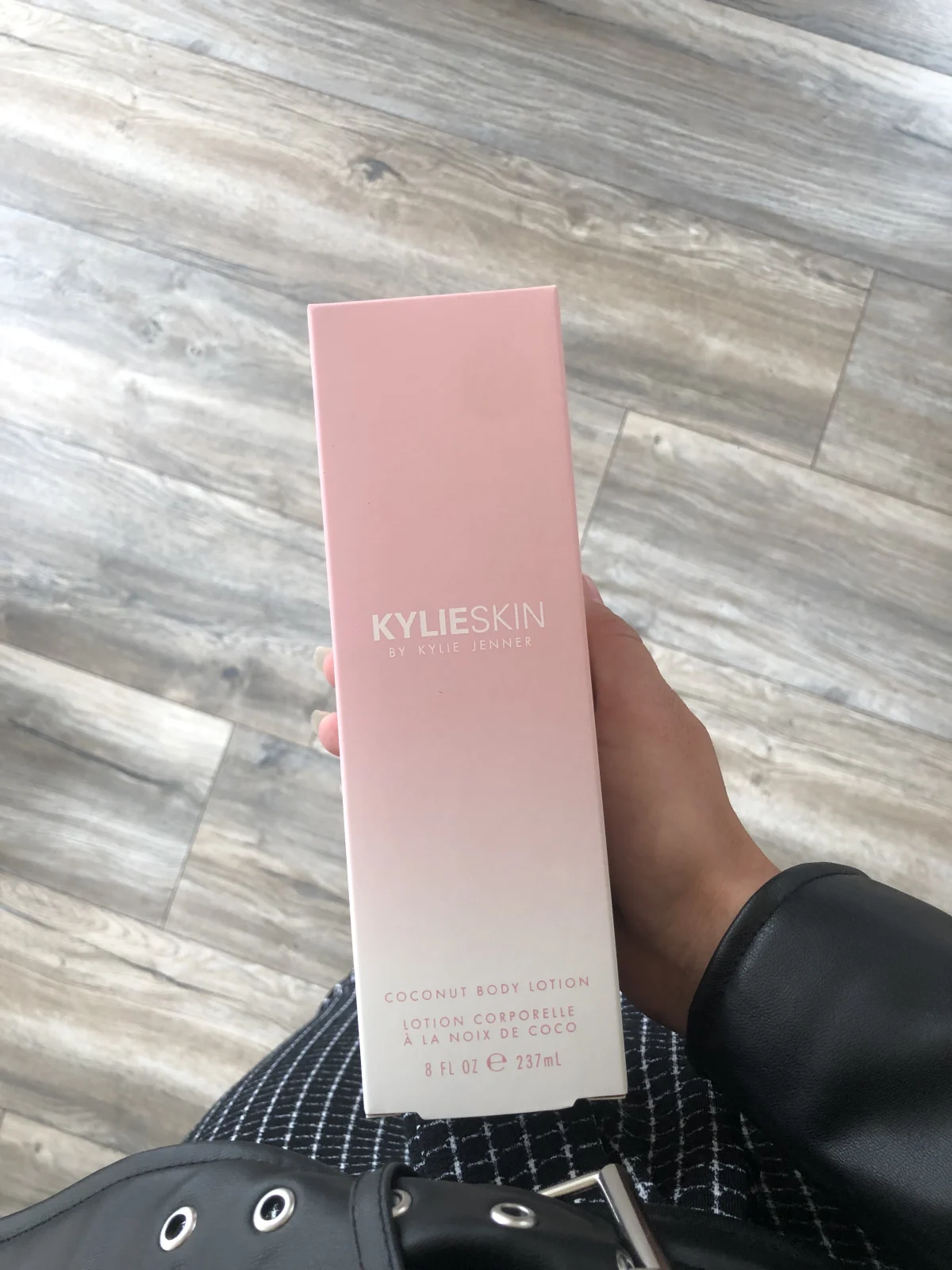 KYLIE SKIN Coconut - review image