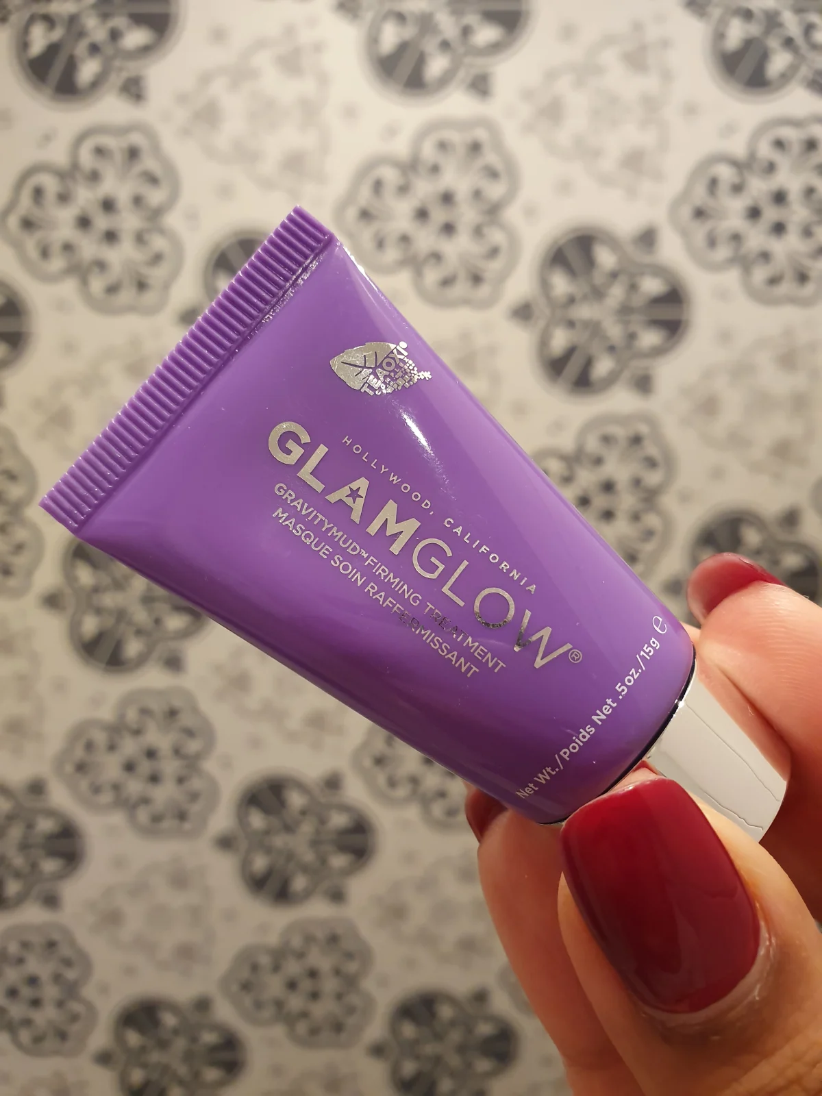 GlamGlow 50gr Gravity Mud Firming Treatment Masker 50g - review image