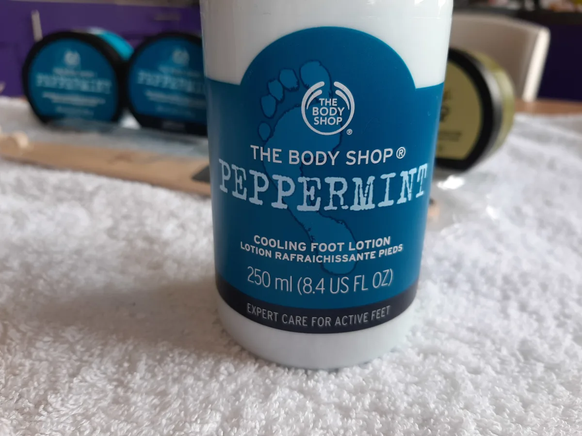 Peppermint Cooling Foot Lotion - review image