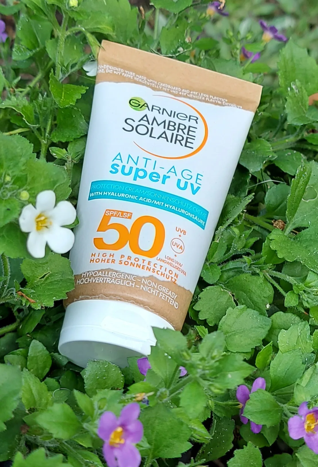 Garnier Ambre Solaire Anti-Age Super UV Zonnebrand - SPF50 - review image