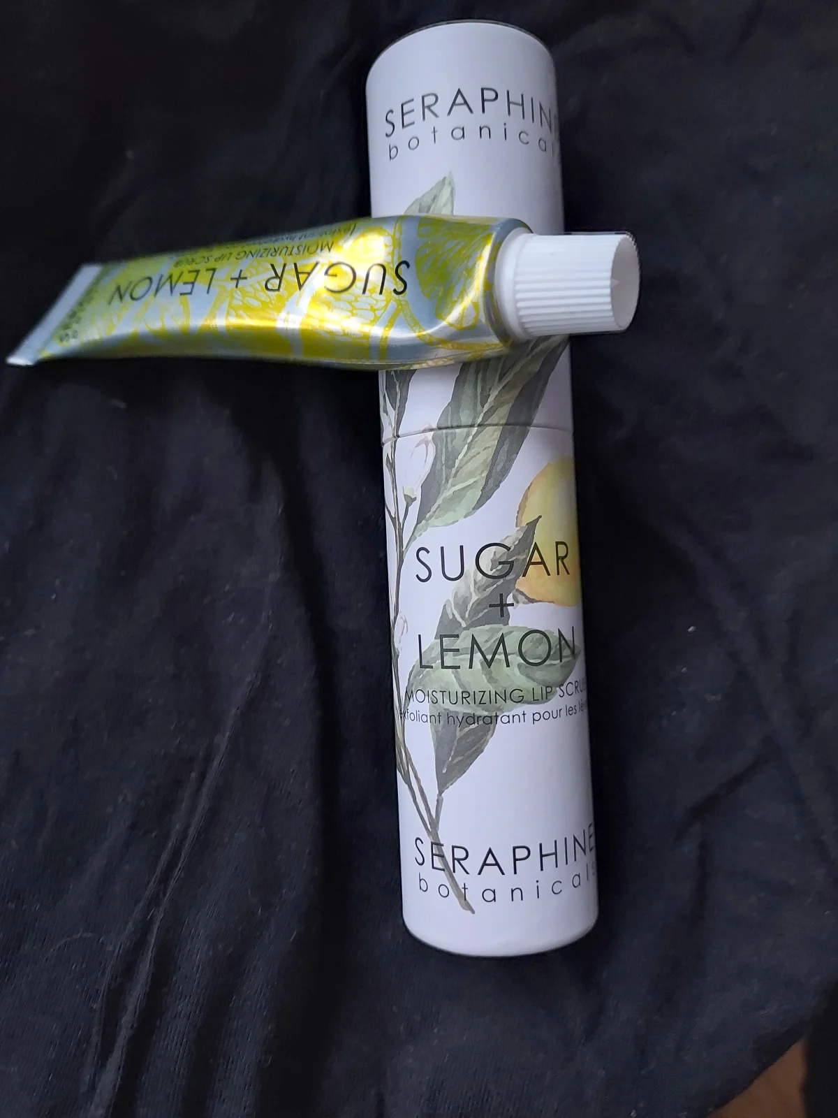 Sugar + Lemon - Moisturizing Lip Buffer - review image