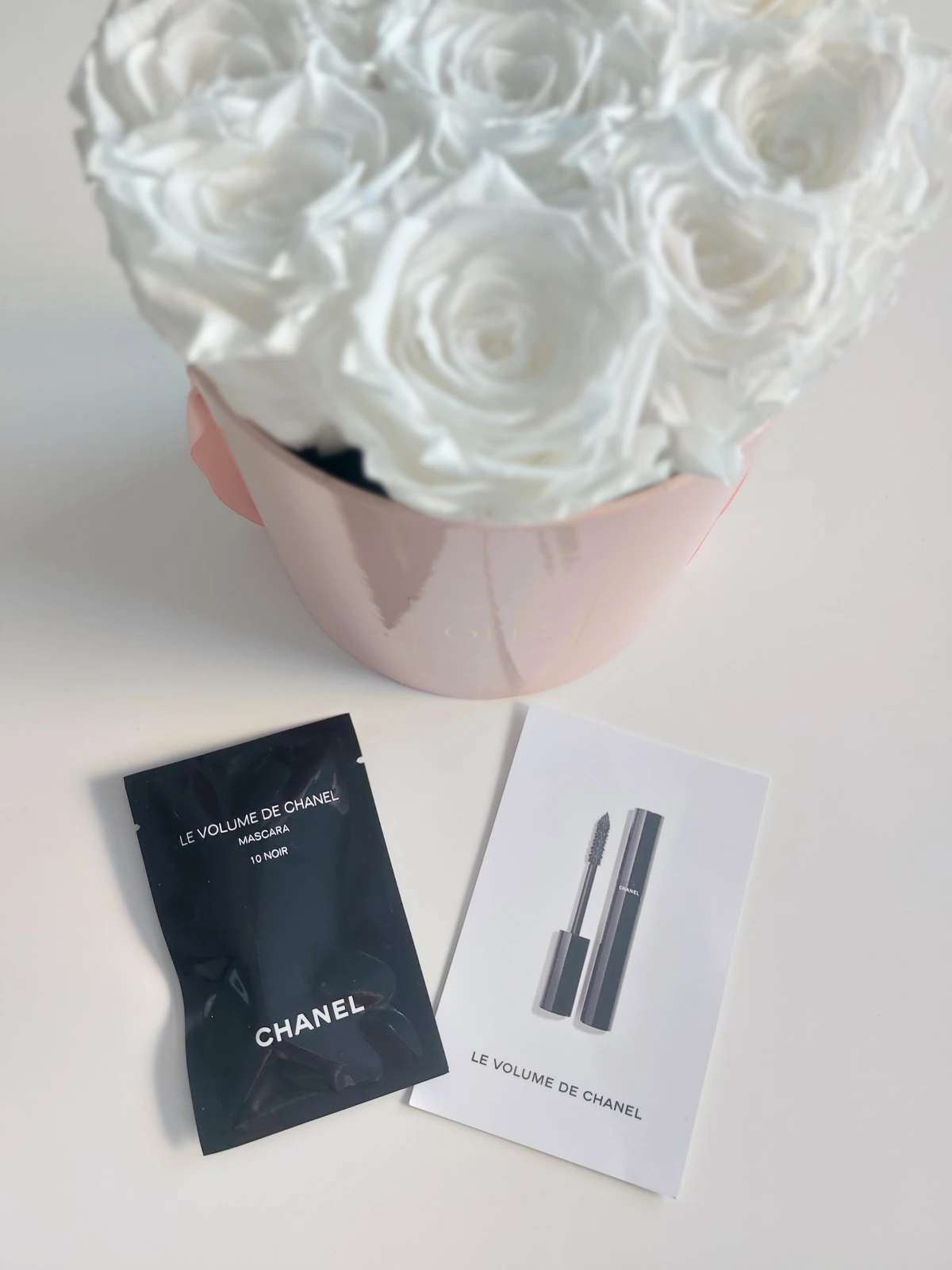 Chanel Ogen Chanel - Le Volume Ultra-noir De Chanel Ogen NOIR INTENSE - review image