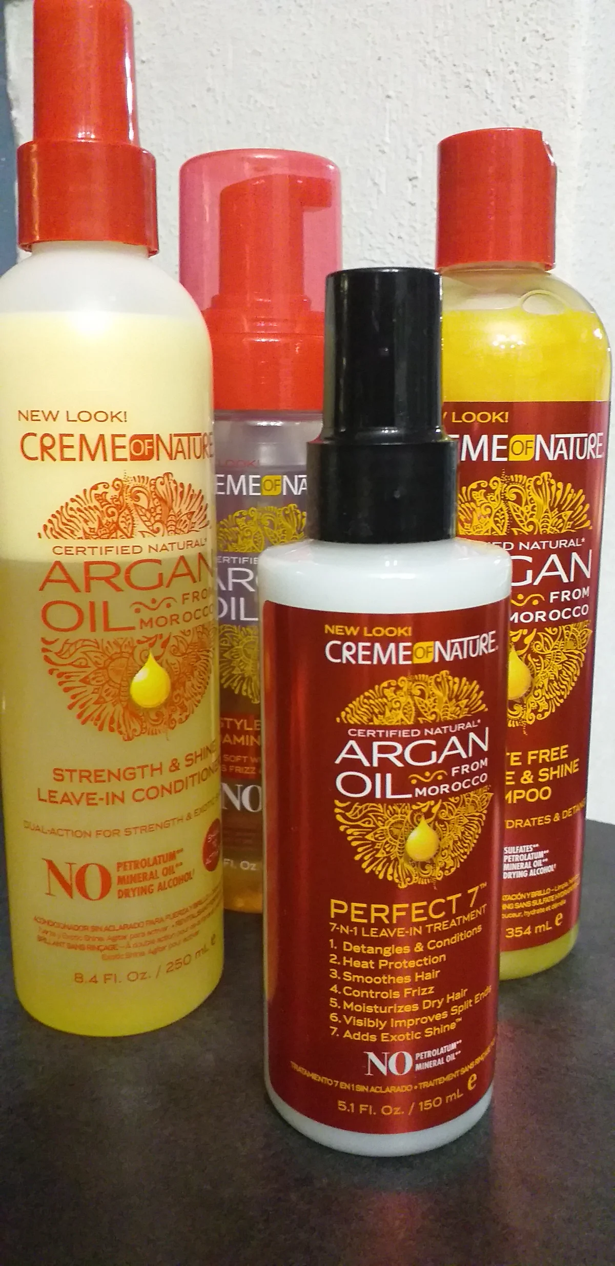 Creme of Nature - Argan Oil Strength & Shine Leave-In Conditioner 250 ml - review image