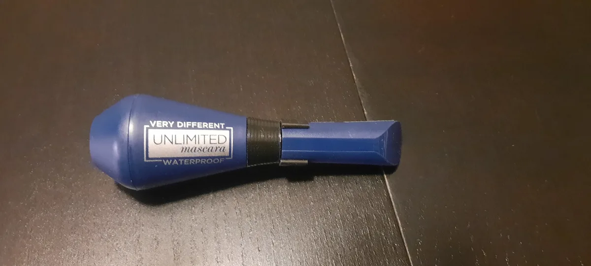 Unlimited Black Mascara - review image