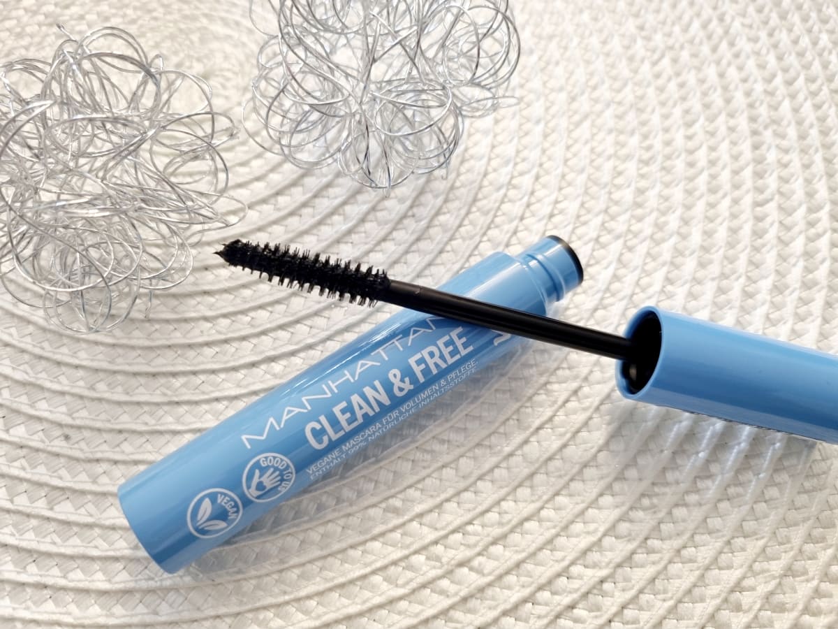 Clean & Free Mascara - Black - review image