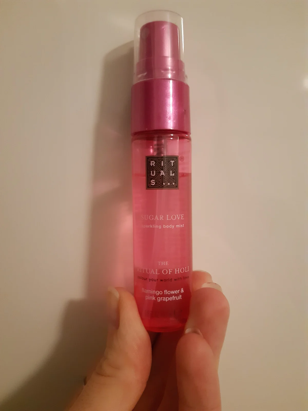 Ritual of Holi Sparkling Body Mist - review image