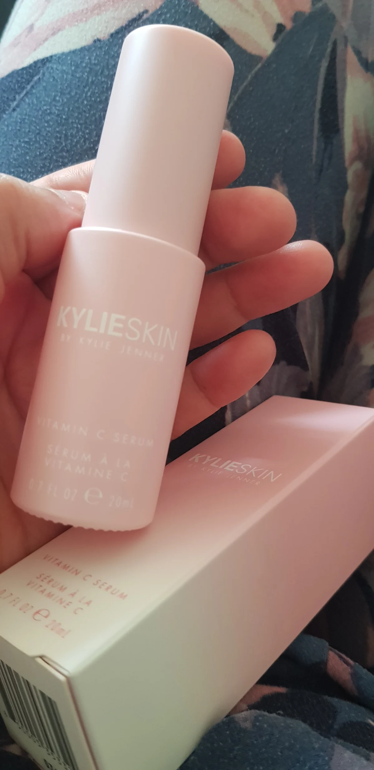 Kylie Vitamin C Serum - review image