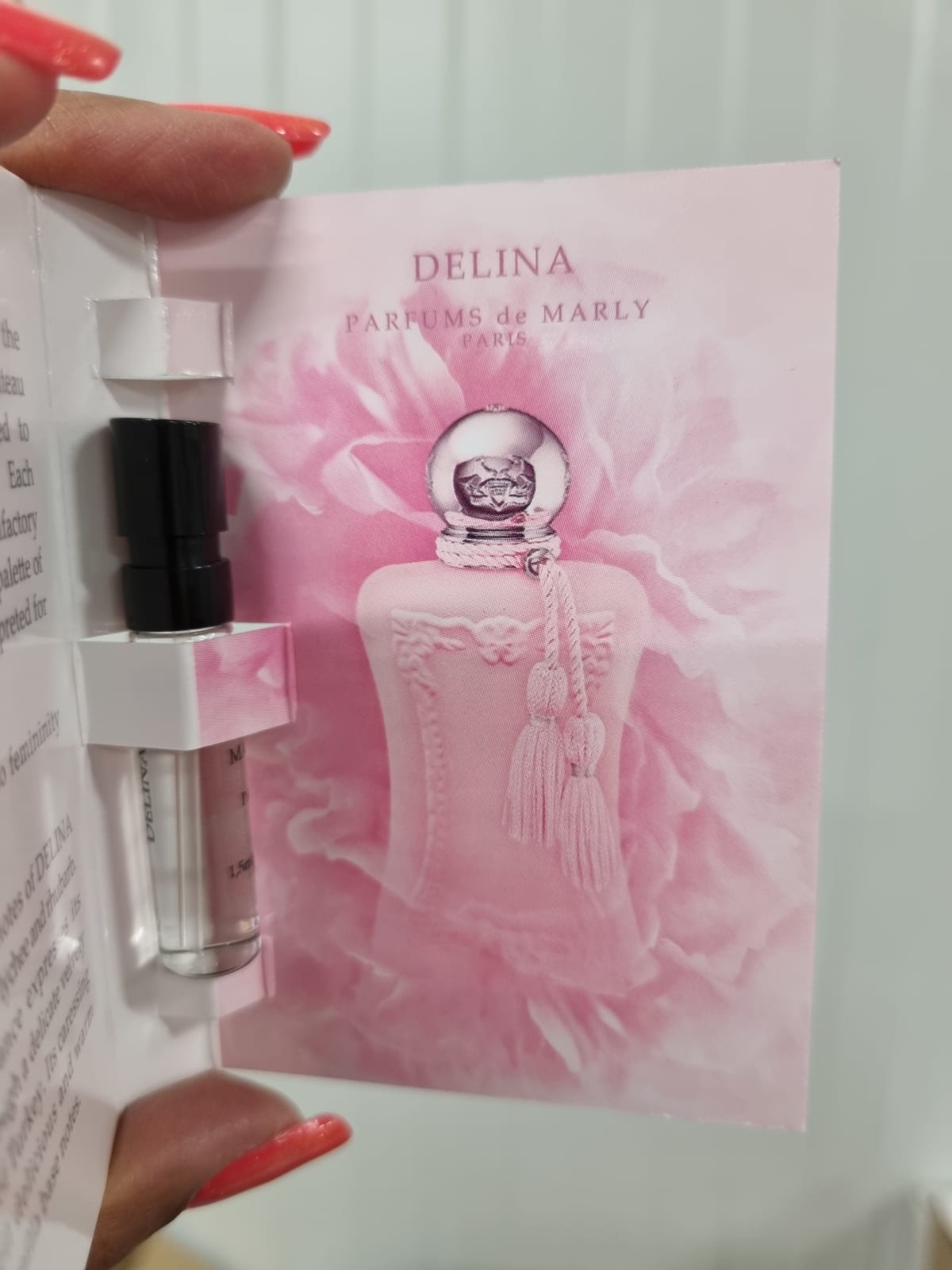 Delina Exclusif Eau de Parfum - review image