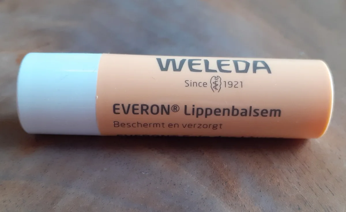 Weleda Everon Lippenbalsem - review image